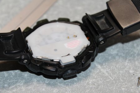 6裏蓋を外した状態です。 6裏蓋を外した状態です。