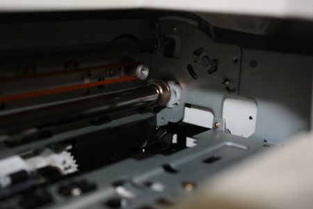 ベアリング右端脱落のアップ